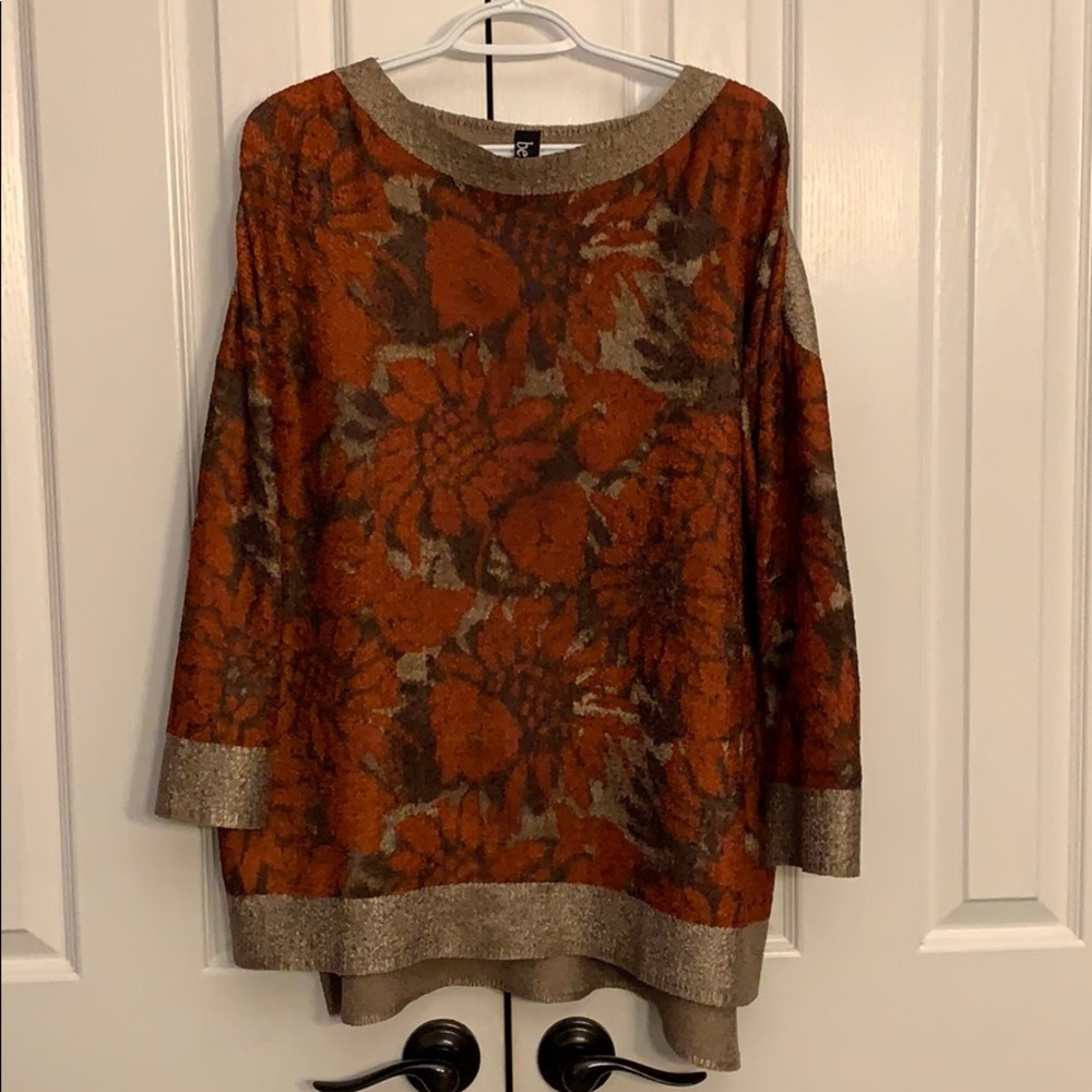 Bronze and orange floral tunic length shirt